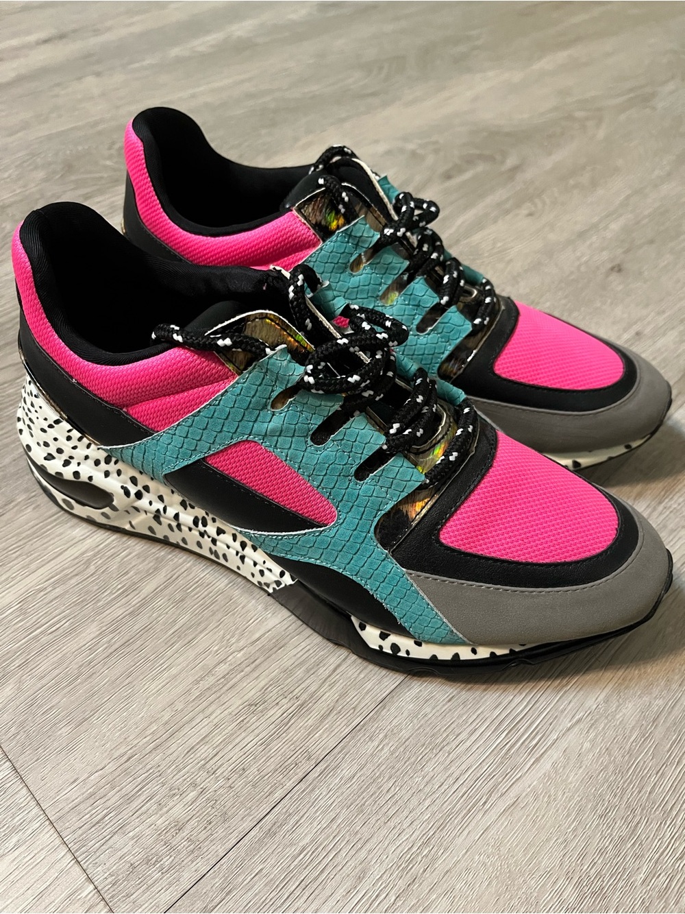 Steve Madden Pink & Teal Patterned Athletic Sneakers